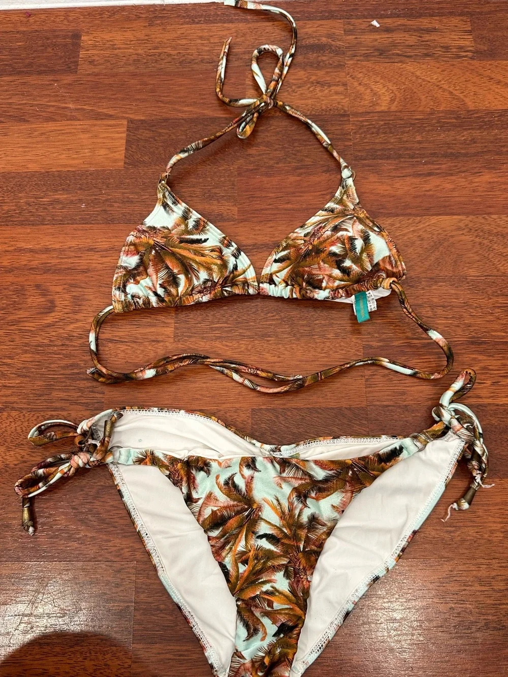 CIA MARITIMA Triangle Tie-Side Palm Print Bikini Set. Hawaii. Vacation. Beach M
